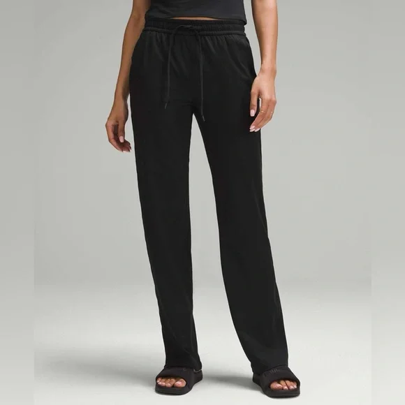 Lululemon • Soft Jersey Straight-Leg Mid-Rise Pant *Regular Black - Picture 4 of 7